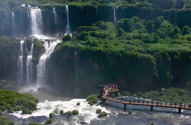 iguazu falls tours